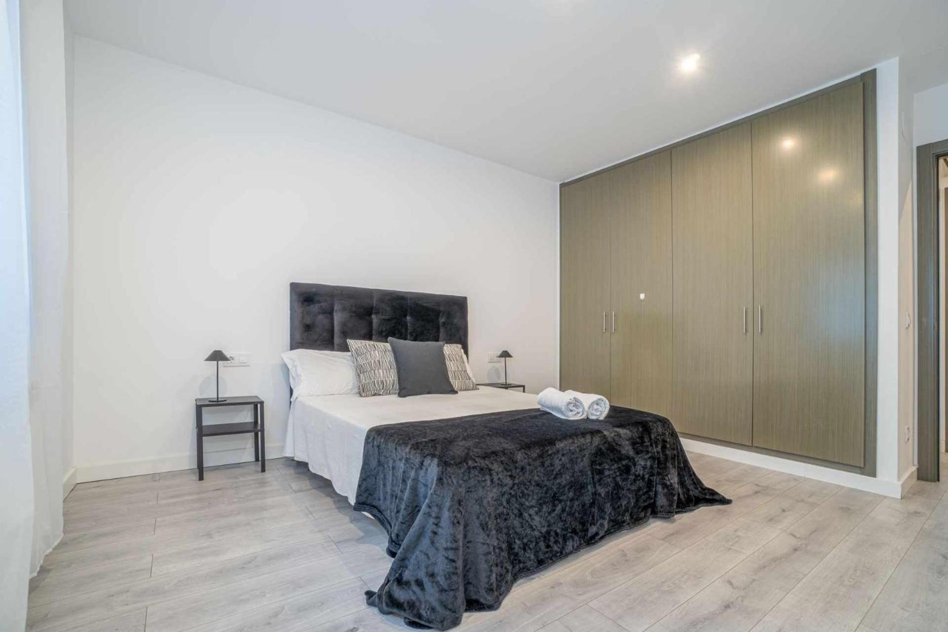 Jouvacations Villa Domenec Figueres  Exterior photo
