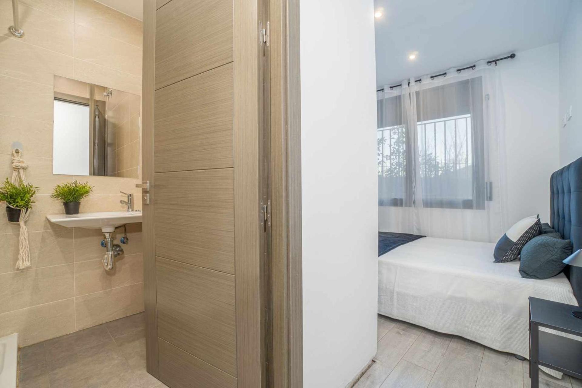 Jouvacations Villa Domenec Figueres  Exterior photo